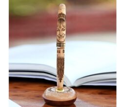 Personalised Pen with base