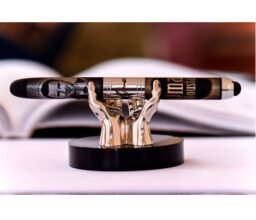 Alternative view of Heri smart Mini Stamp pen with hand base