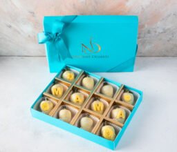 Alternative view of 12pcs Customisable Strawberry box