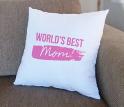 World's Best Mom Cushion