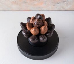 Alternative view of Chocolate Berry Arrangement