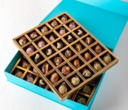 Assorted Dates collection