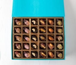 Alternative view of Assorted Dates collection