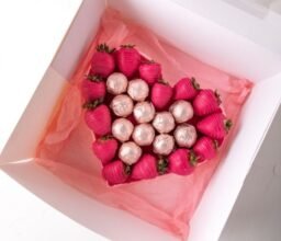 Fuschia Chocolate Strawberries and bon bon - Image 4