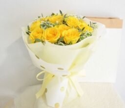 Sunny Rose Bouquet
