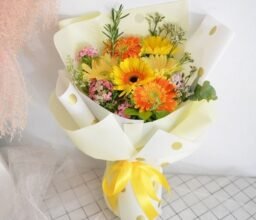 Bright & Sunny Blooms