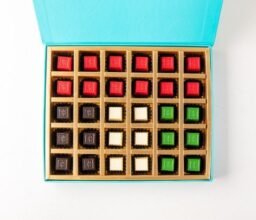 Alternative view of UAE National Assorted chocolates