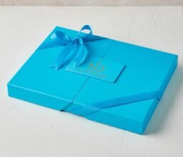20pcs Designer Box with Dates - Image 3