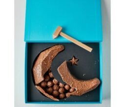 Edible Crescent Pinata - Image 3