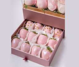 Alternative view of Pink Roses and Berries