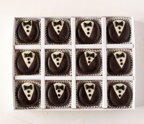 Suit up Chocolate Covered Oreos - Image 2