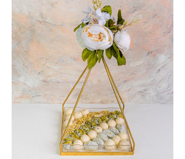 Pyramid Tray