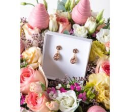 Alternative view of Classic Drop Earrings Hamper