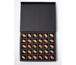 Alternative view of Milk chocolate and Gold Coated Dates