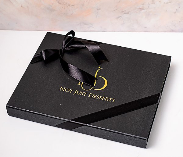 Milk chocolate and Gold Coated Dates - Image 4