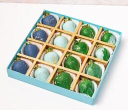 Eid Chocolate Covered Strawberries - 16pcs