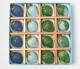 Alternative view of Eid Chocolate Covered Strawberries - 16pcs