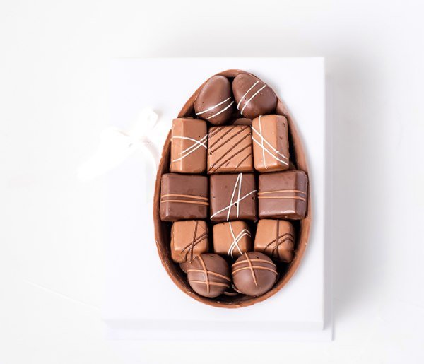 Assorted Chocolates in Egg - Image 2