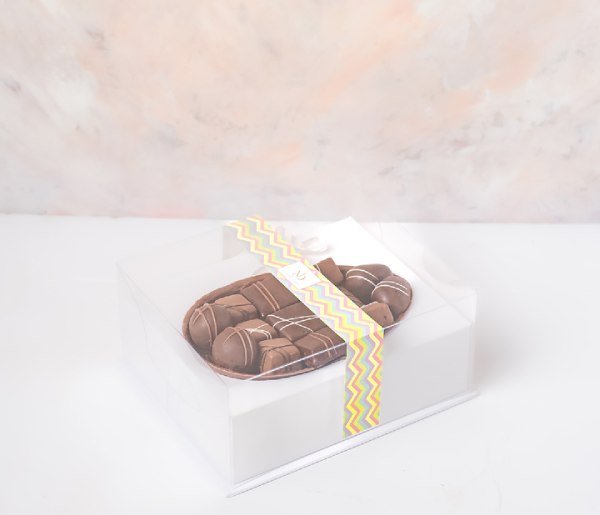 Assorted Chocolates in Egg - Image 3