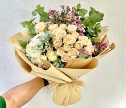 Dreams Peachy Bouquet