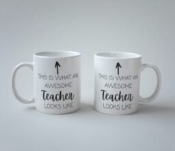 An Awesome Teacher Mug - Image 3
