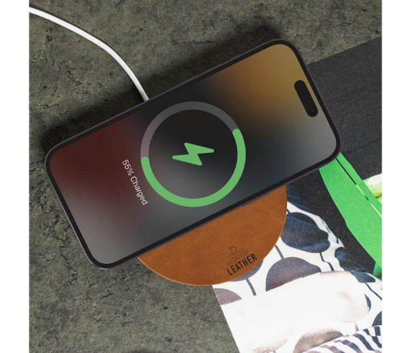 ANZIO - Recycled Leather 15W Wireless Charger - White/Tan - Image 4