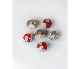 Red And Grey Christmas Cupcakes - Image 3