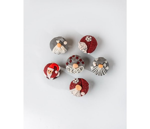 Red And Grey Christmas Cupcakes - Image 3