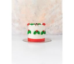 Santa And Reindeer Christmas Cake - Image 3
