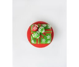Alternative view of Christmas Gift Theme Cake
