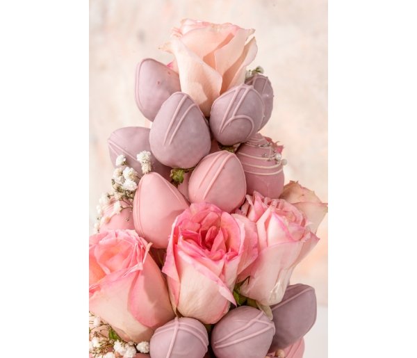 Chocolate Strawberries And Roses Tower - Image 3