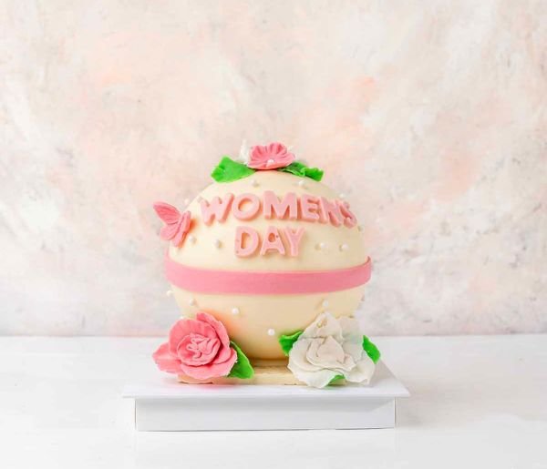 Women's Special Pinata