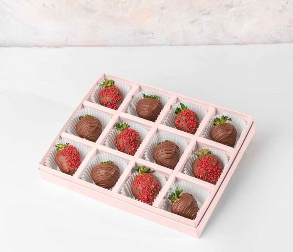 Milk chocolate Strawberries '24 Collection