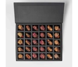 Alternative view of Premium Majdoul Dates Gift Box