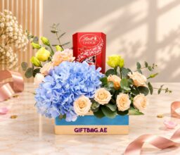 Lindt Lindor 200gm with Cream & Blue