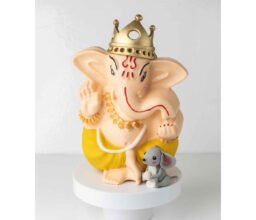 Alternative view of White Chocolate Eco Friendly Bappa with Mussa