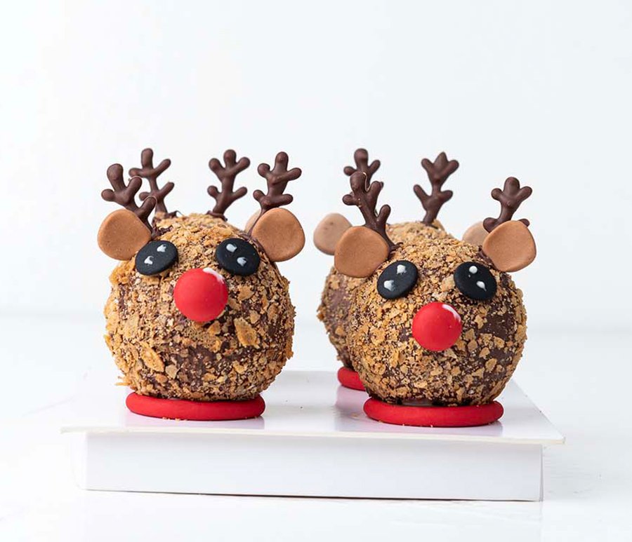 Reindeer Chocolate Bombs