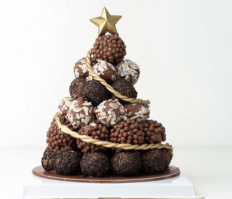 40 Cake Pops Tree