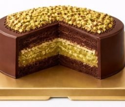 Burj Kunafa Cake