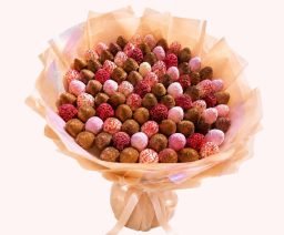 Grand Ruby & Red Velvet Strawberry Bouquet