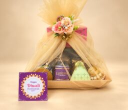 Alternative view of Diwali Elements Hamper
