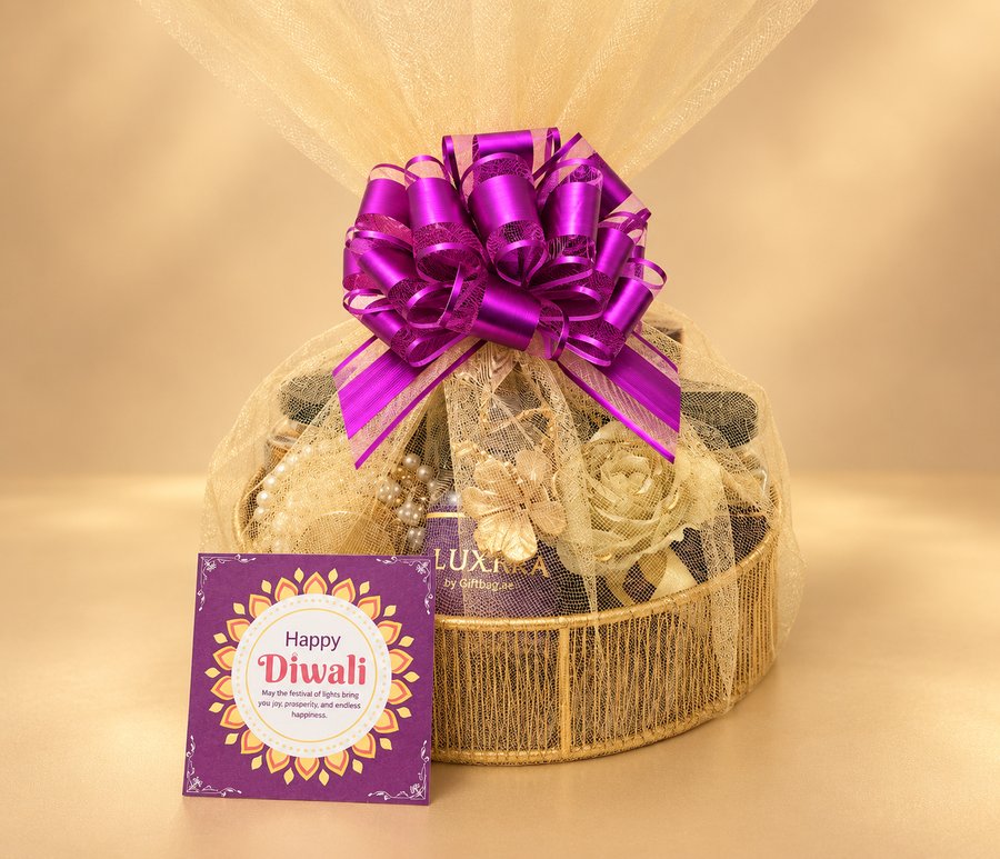 Gold Tray Diwali Hamper - Image 2