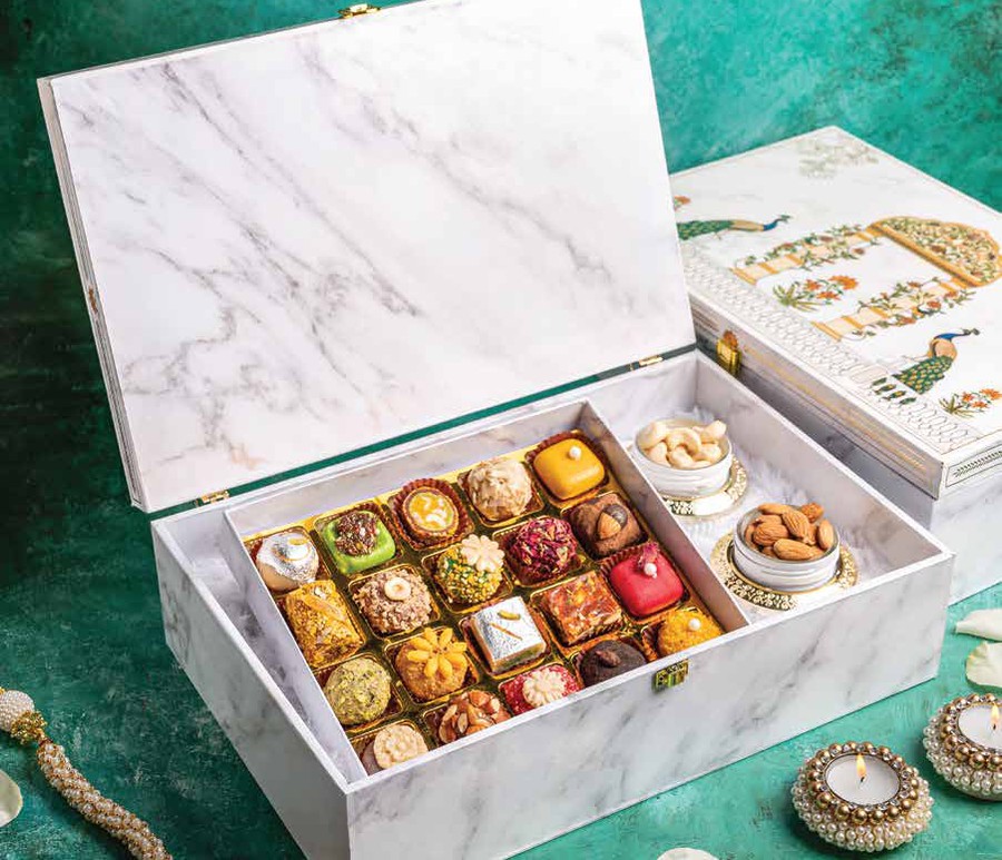 Marble Festival Greeting Box