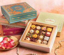 Premium Fancy Sweet Box 16 Pcs